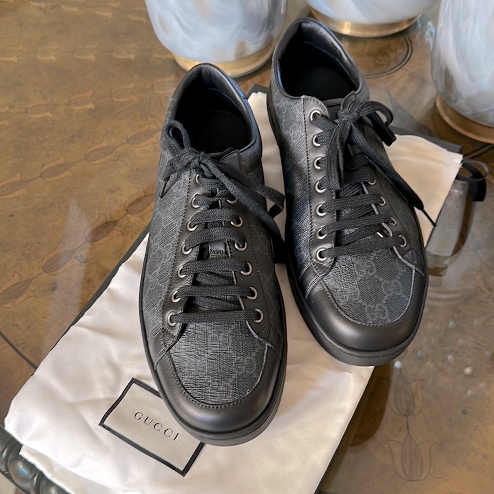 Men’s Gucci Monogram Leather Sneakers